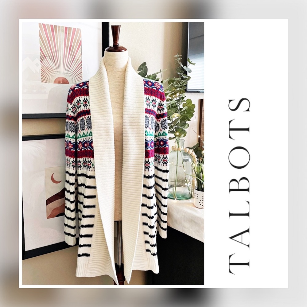 Beautiful Talbots Cable Knit Open Front Cardigan